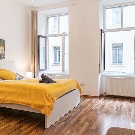 Апартаменты Peaceful 1Br Apt. Near Metro Station Langenfeldg. Вена Экстерьер фото